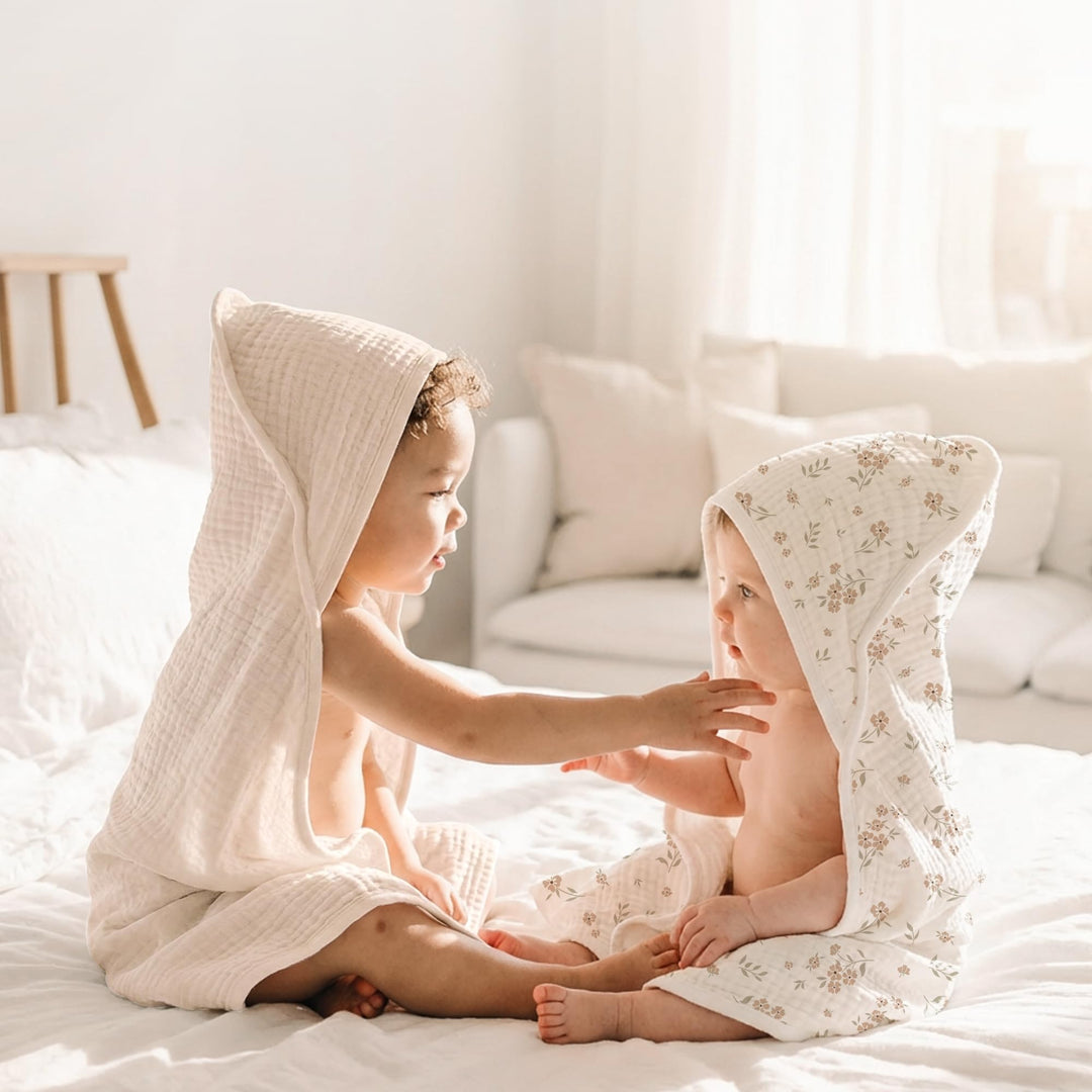 Konssy 2-Pack 100% Muslin Cotton Hooded Baby Bath Towels for Boys and Girls - Cream, Blossom - image 8