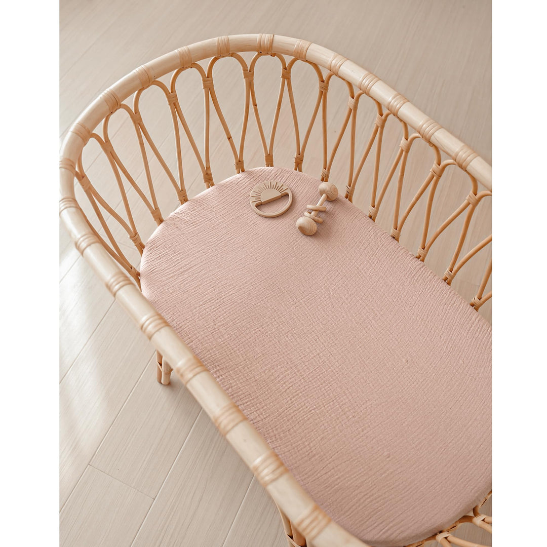 Konssy 2 Pack Muslin Bassinet Sheets for Baby Girls Boys, 32"x16" - Pink,Cream - image 5