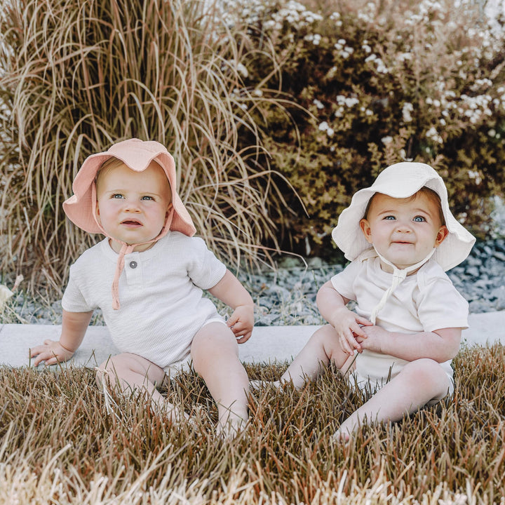 Konssy 2-Pack Muslin Baby Girl Sun Hats with Wide Brim, UPF 50+, 0-6& 6-12M - Pink-white - image 2