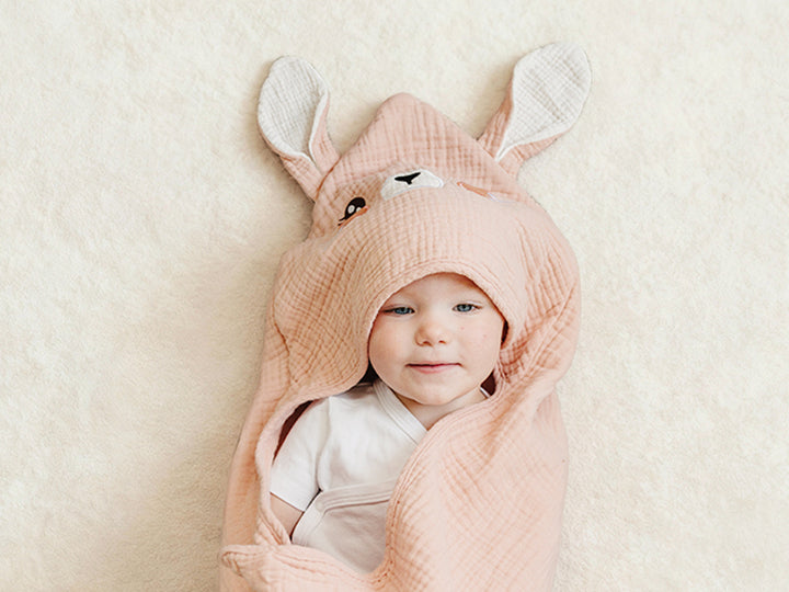 Konssy 2-Pack Muslin Baby Towels with Animal Hooded Design, 32 x 32 in - product details 3