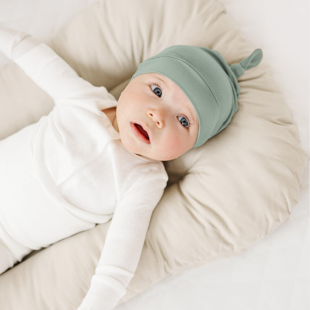 Konssy Baby Newborn Beanie Hat for Infant Girl Boy 0-6 Months Knot Sleepy Baby Hats, Buttery Soft & Stretchy Fabric, Preemie & Newborn Hospital Hat, for All Season