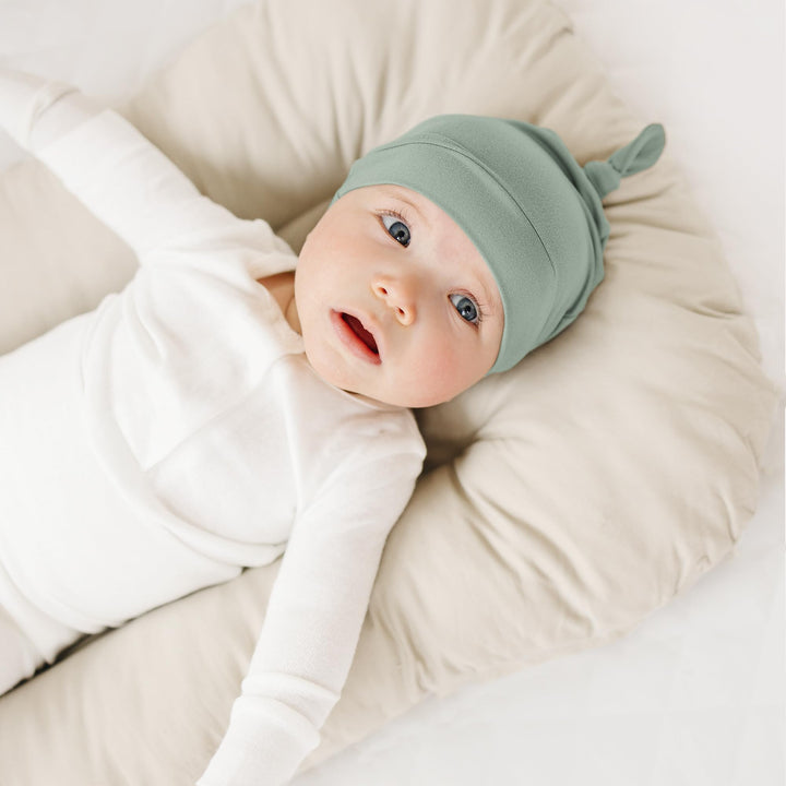 Konssy Baby Newborn Beanie Hat for Infant Girl Boy 0-6 Months Knot Sleepy Baby Hats, Buttery Soft & Stretchy Fabric, Preemie & Newborn Hospital Hat, for All Season