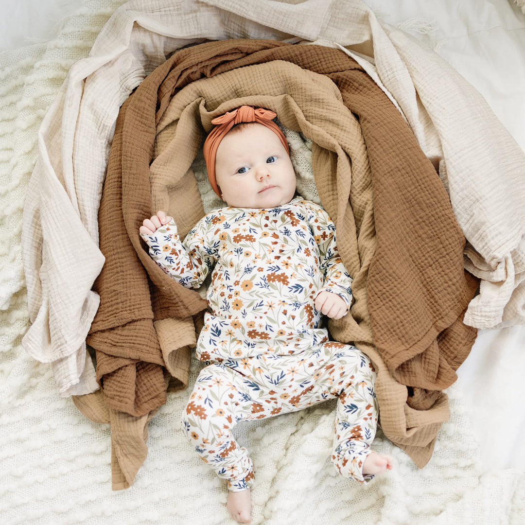 Konssy 3-Pack Muslin Baby Swaddle Blankets, 47 x 47 in Receiving Blankets Large Size, 100% Cotton, Ultra Soft & Breathable, Multi-Use Swaddles for Boys & Girls, from Newborn to Toddler