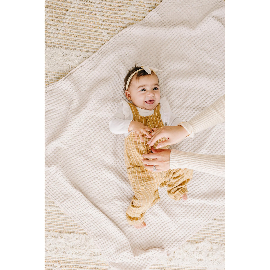 Konssy Waffle Baby Blanket for Boys & Girls, Soft Newborn Swaddle Blanket Waffle Knit, Cozy Crib Blanket Neutral for Nursery, Stroller & Toddler Bed, Machine Washable, 47" x 33"