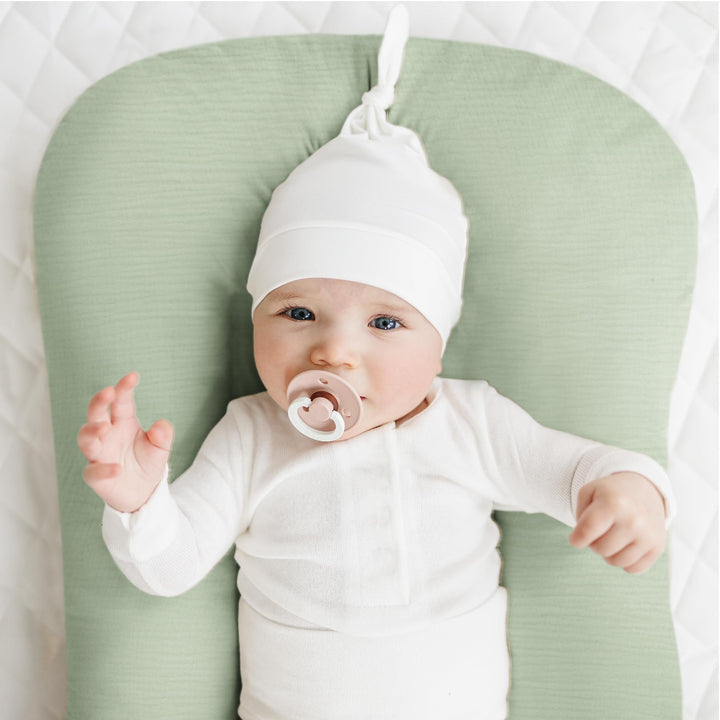 Konssy 2 Pack Muslin Baby Lounger Covers, Covers Only, 30.7" x 20" 100% Cotton, Soft & Breathable, Baby Nest Slipcover, Envelope Closure, Pre-Washed for Lasting Fit