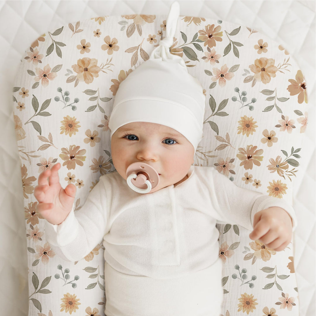Konssy 2 Pack Muslin Baby Lounger Covers, Covers Only, 30.7" x 20" 100% Cotton, Soft & Breathable, Baby Nest Slipcover, Envelope Closure, Pre-Washed for Lasting Fit