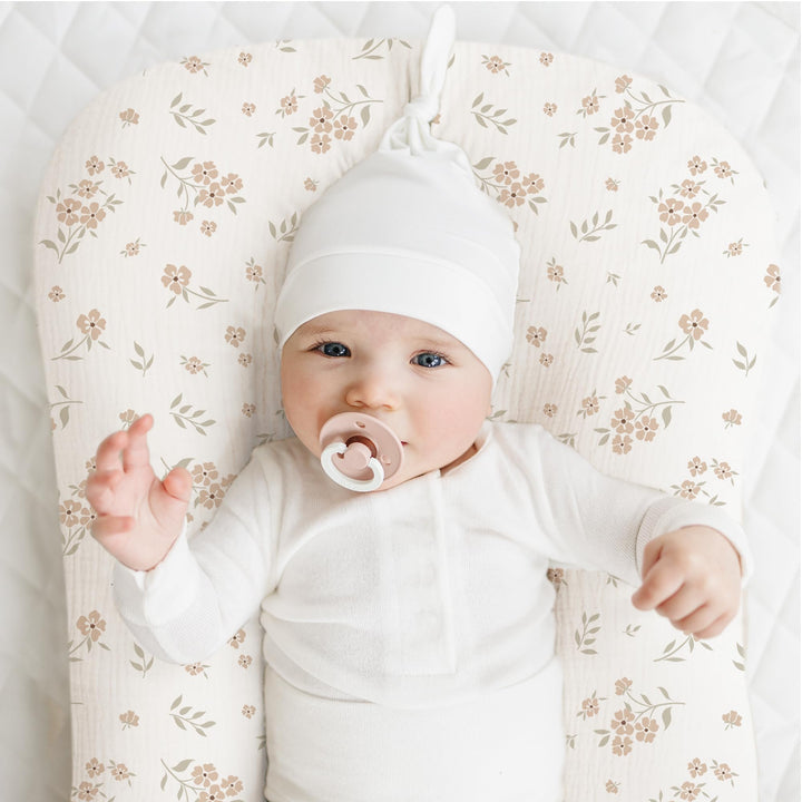 Konssy 2 Pack Muslin Baby Lounger Covers, Covers Only, 30.7" x 20" 100% Cotton, Soft & Breathable, Baby Nest Slipcover, Envelope Closure, Pre-Washed for Lasting Fit