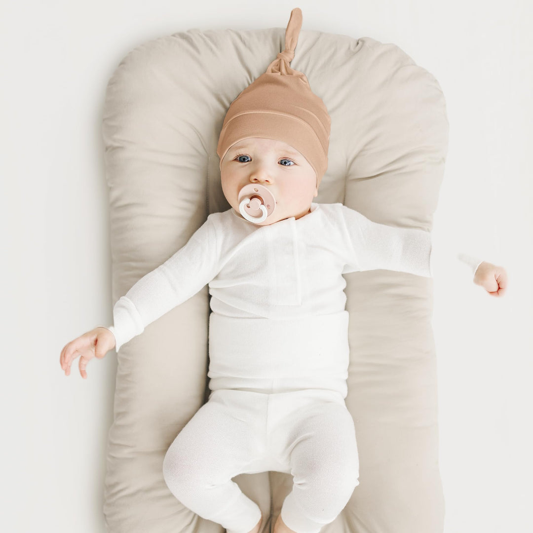 Konssy Baby Newborn Beanie Hat for Infant Girl Boy 0-6 Months Knot Sleepy Baby Hats, Buttery Soft & Stretchy Fabric, Preemie & Newborn Hospital Hat, for All Season