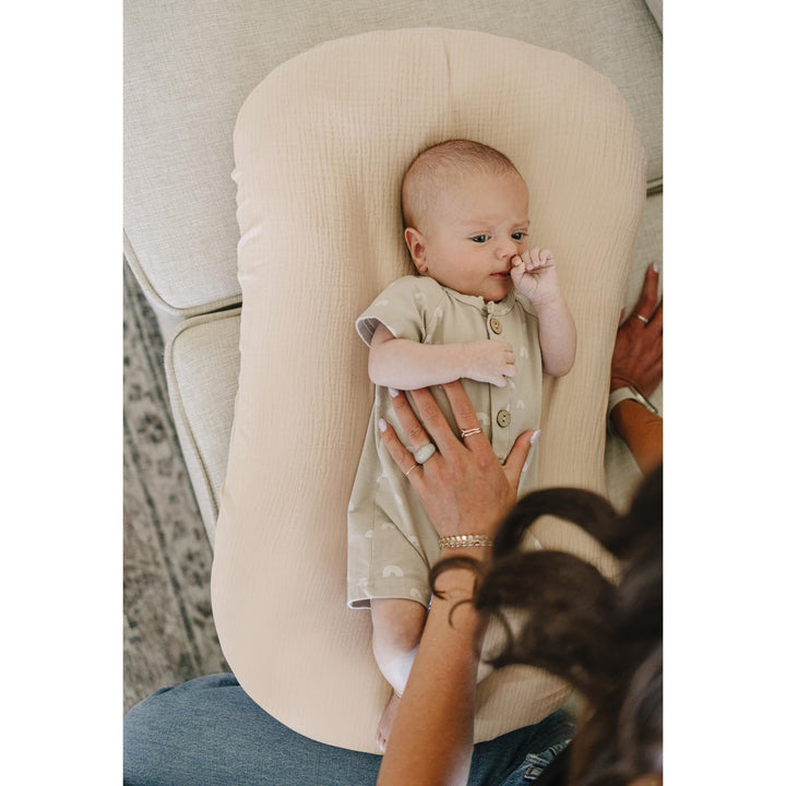 Konssy 2 Pack Muslin Baby Lounger Covers, Covers Only, 30.7" x 20" 100% Cotton, Soft & Breathable, Baby Nest Slipcover, Envelope Closure, Pre-Washed for Lasting Fit