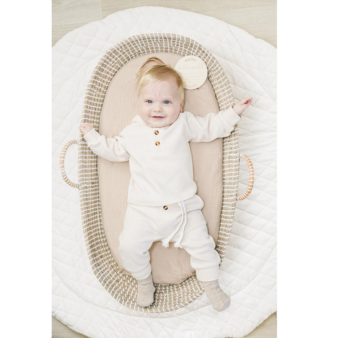 Konssy Muslin Bassinet Sheets for Baby Boys and Girls, 2 Pack, 33"x21" 100% Cotton, Bassinet Mattress Sheets, for Baby Delight, Dream on Me, Other Rectangle Bedside Mattresses