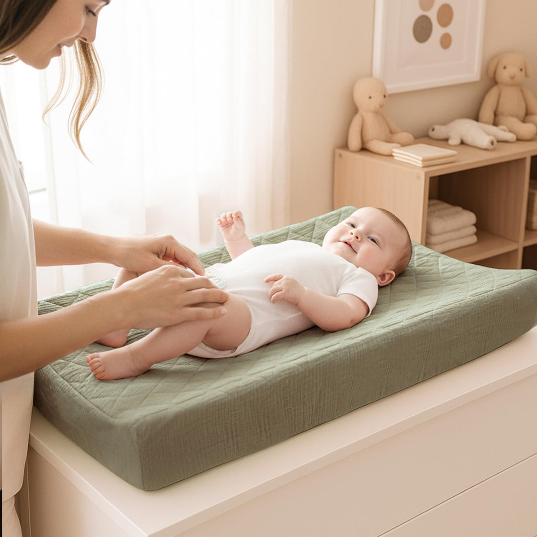 Konssy 2 Pack Quilted Muslin Changing Pad Cover, Waterproof Layer, 32"x16" 100% Cotton Surface, Absorbent & Soft, Fitted Changing Table Sheets, Full Elastic Fit, for Baby Girls & Boys