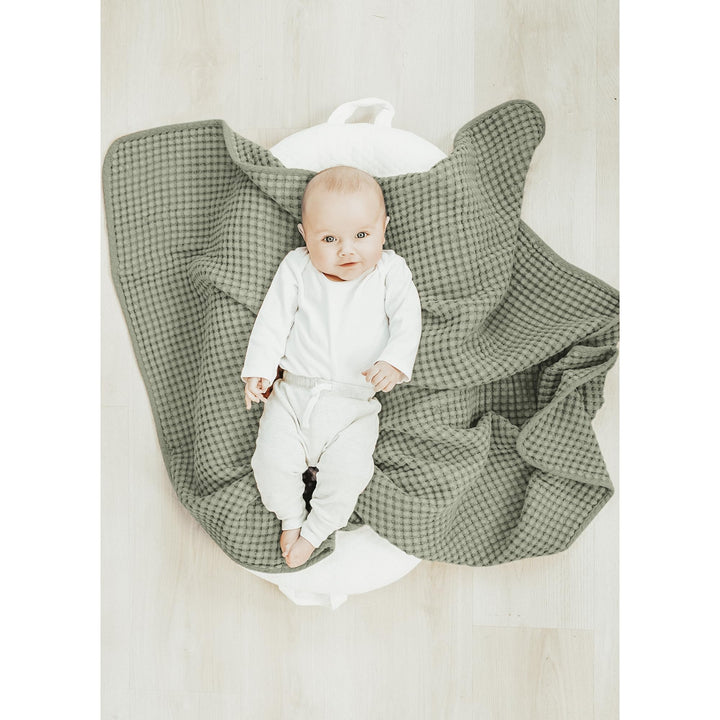 Konssy Waffle Baby Blanket for Boys & Girls, Soft Newborn Swaddle Blanket Waffle Knit, Cozy Crib Blanket Neutral for Nursery, Stroller & Toddler Bed, Machine Washable, 41" x 37"