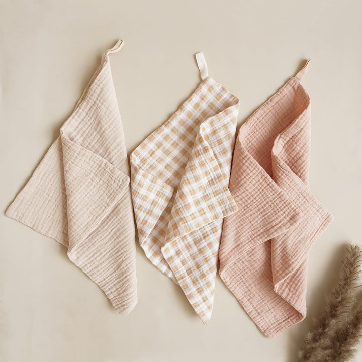 Konssy 7 Pack Muslin Baby Washcloths, Burp Cloths & Wash Cloths for Babies 11 x 11 In, 100% Cotton, Ultra-Soft & Absorbent, Machine Washable, Baby Bath Towels for Newborns, Girls & Boys