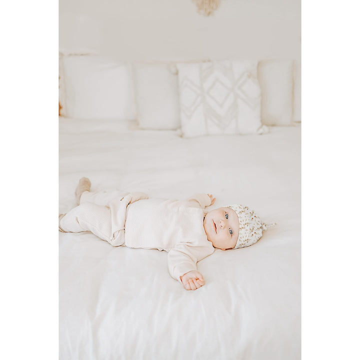 Konssy Baby Newborn Beanie Hat for Infant Girl Boy 0-6 Months Knot Sleepy Baby Hats, Buttery Soft & Stretchy Fabric, Preemie & Newborn Hospital Hat, for All Season