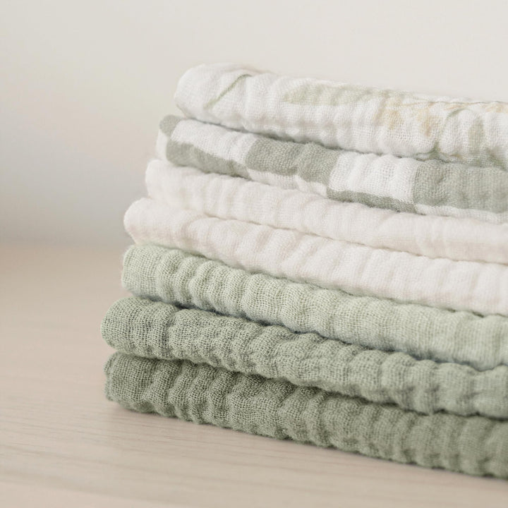 Konssy 7 Pack Muslin Baby Washcloths, Burp Cloths & Wash Cloths for Babies 11 x 11 In, 100% Cotton, Ultra-Soft & Absorbent, Machine Washable, Baby Bath Towels for Newborns, Girls & Boys