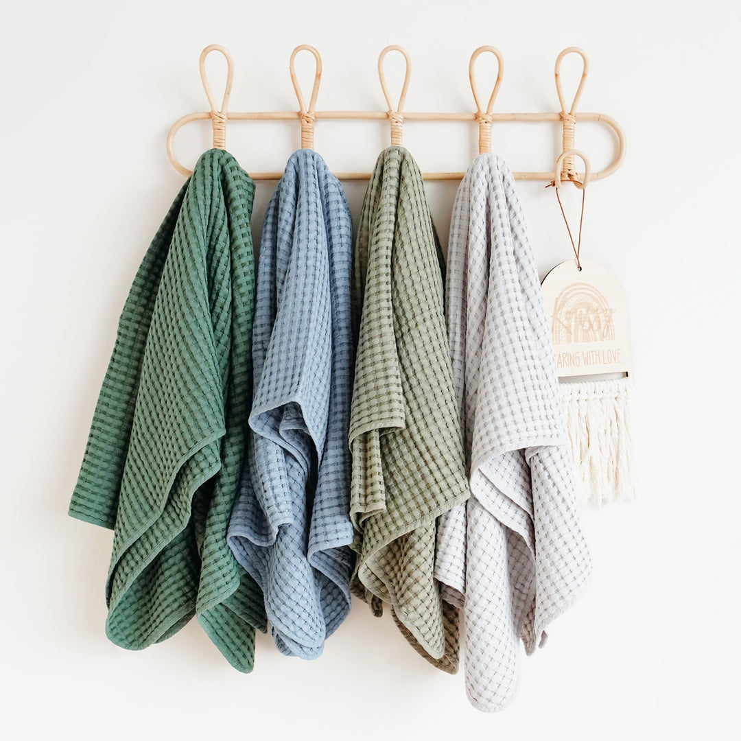 Konssy Waffle Baby Blanket for Boys & Girls, Soft Newborn Swaddle Blanket Waffle Knit, Cozy Crib Blanket Neutral for Nursery, Stroller & Toddler Bed, Machine Washable, 47" x 33"
