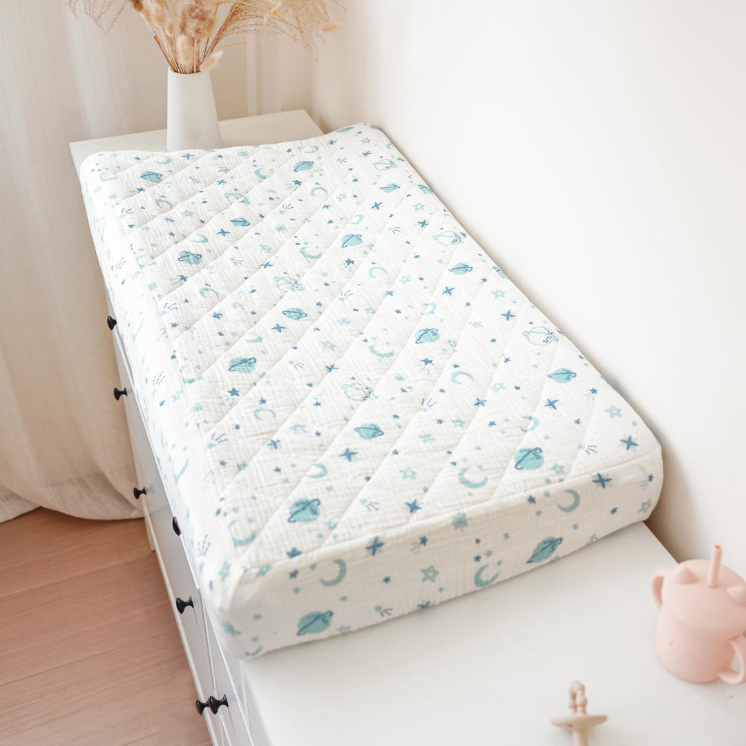 Konssy 2 Pack Quilted Muslin Changing Pad Cover, Waterproof Layer, 32"x16" 100% Cotton Surface, Absorbent & Soft, Fitted Changing Table Sheets, Full Elastic Fit, for Baby Girls & Boys