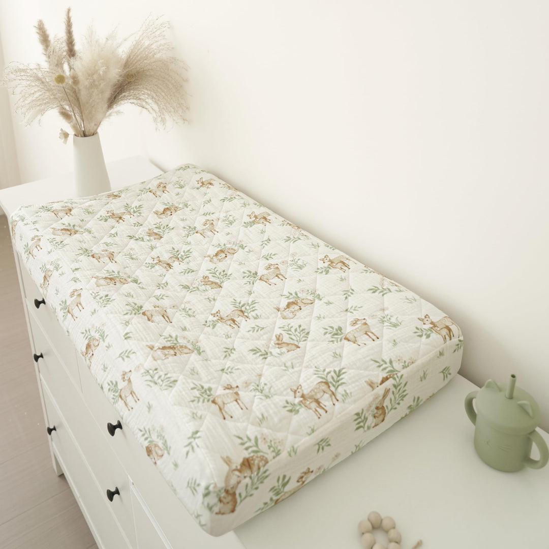 Konssy 2 Pack Quilted Muslin Changing Pad Cover, Waterproof Layer, 32"x16" 100% Cotton Surface, Absorbent & Soft, Fitted Changing Table Sheets, Full Elastic Fit, for Baby Girls & Boys