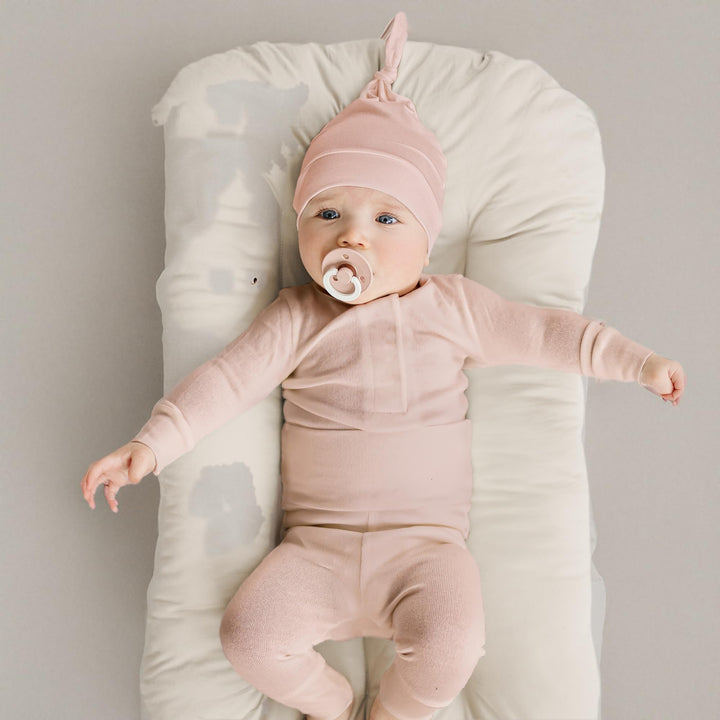 Konssy Baby Newborn Beanie Hat for Infant Girl Boy 0-6 Months Knot Sleepy Baby Hats, Buttery Soft & Stretchy Fabric, Preemie & Newborn Hospital Hat, for All Season