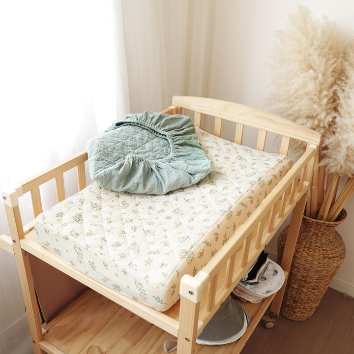 Konssy 2 Pack Quilted Muslin Changing Pad Cover, Waterproof Layer, 32"x16" 100% Cotton Surface, Absorbent & Soft, Fitted Changing Table Sheets, Full Elastic Fit, for Baby Girls & Boys
